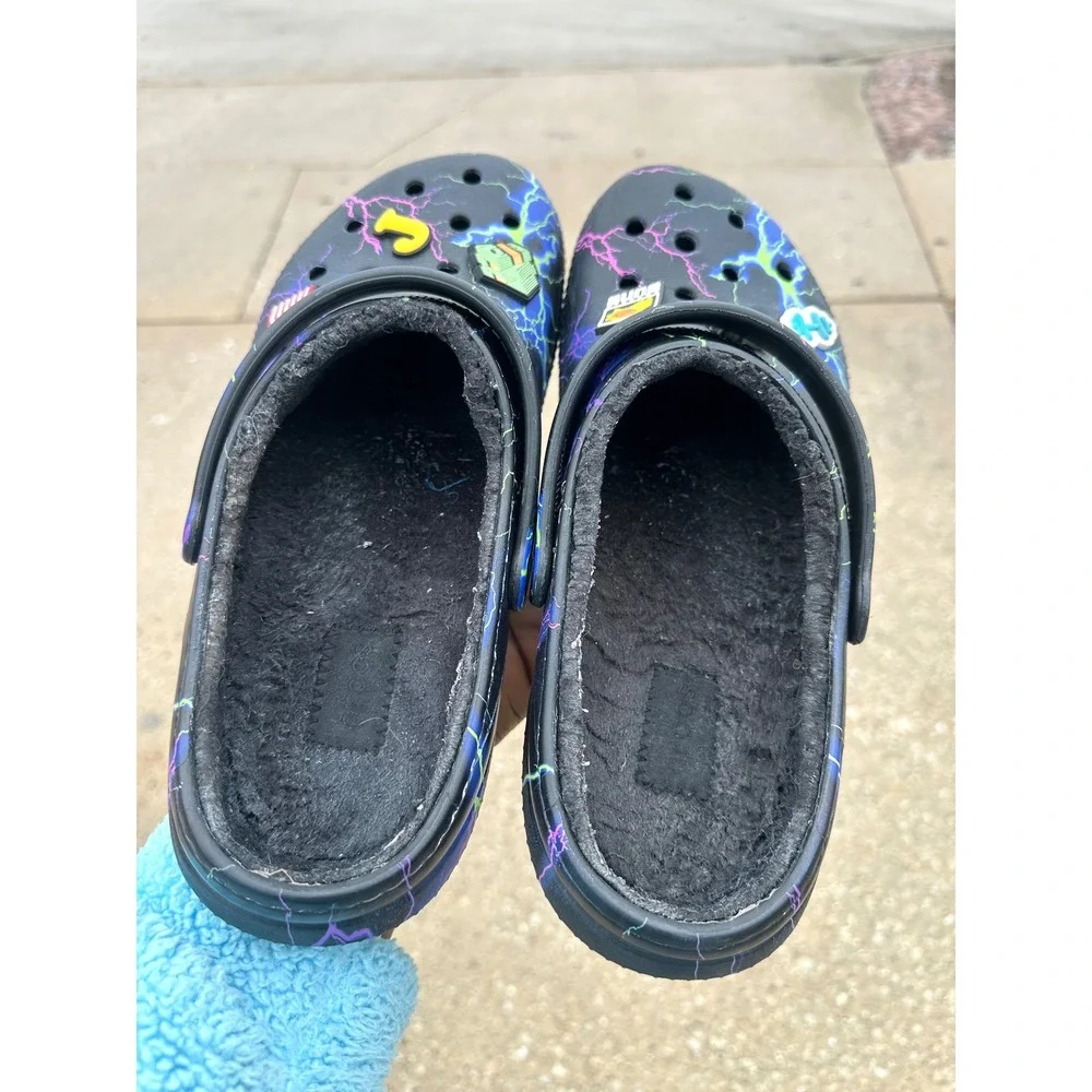 Crocs Bistro Graphic‎ Slip Resistant Work Clogs Size M11 Black Lightning Bolts